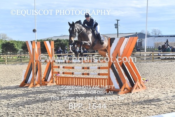 BPP_1644 - CLASS 18 SUN Senior Newcomers/ 1.10m Open