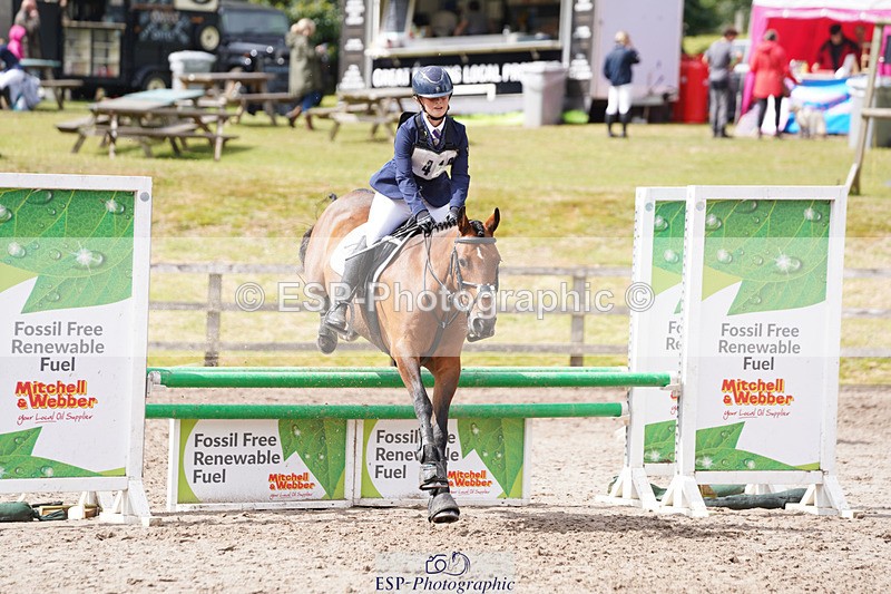 240824X-123620-24162 - 80cm Round 1 12.00 to 13.00