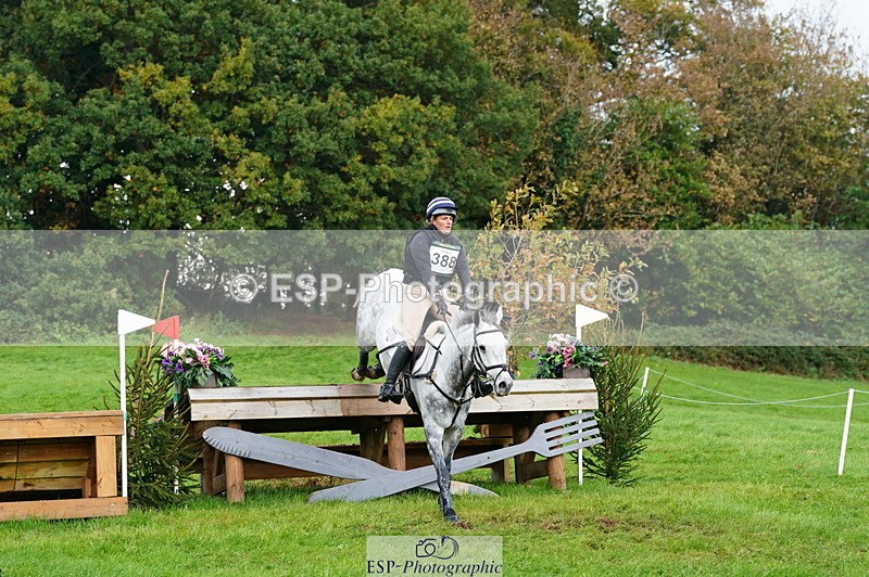 251025A-112910-18592 - E-388-Charlotte.Rowe