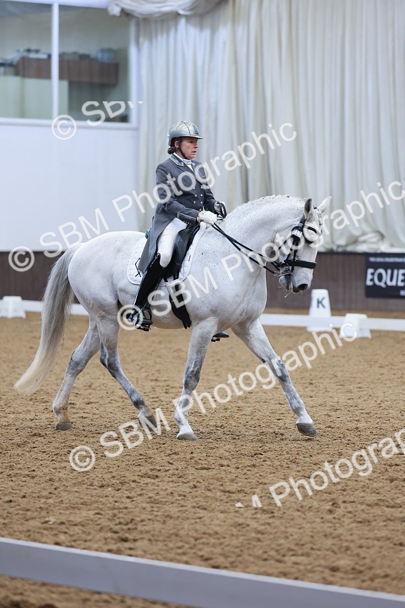 SBM_004522 - Class 19 - FEI INT 1