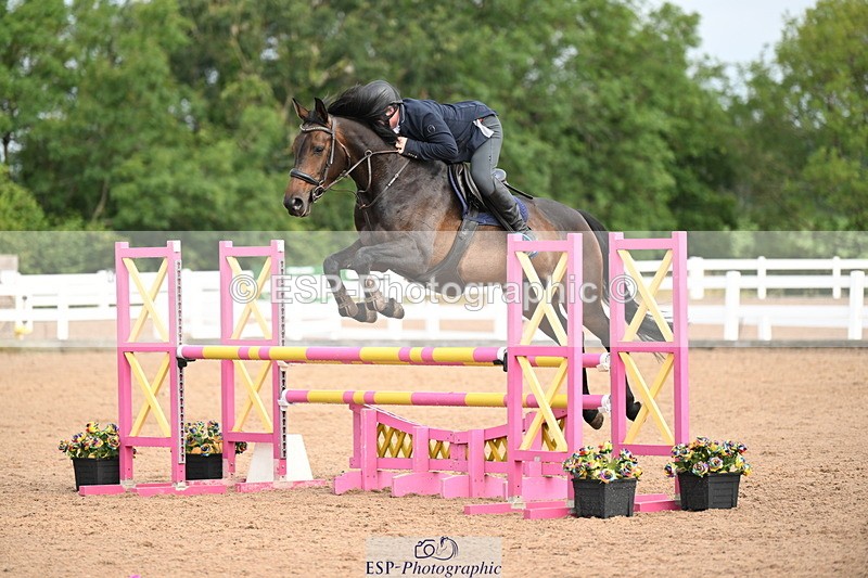 240802A-085207-03253 - Cls 21 A&B Brit Nov & 90cm Open