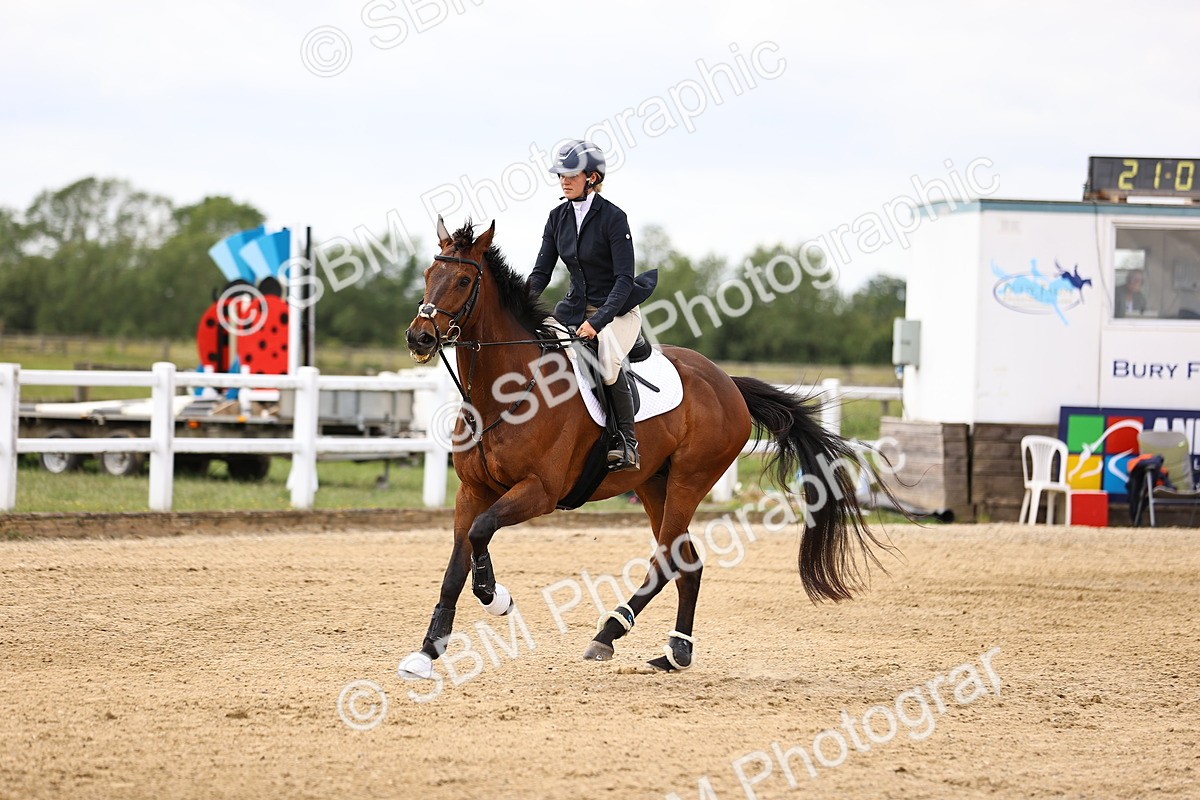 SBM_000315 - Class 4 - 1m showjumping