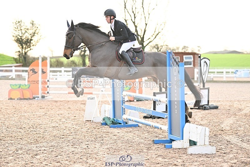 241206-100028-00141 - Cls 2 British Novice and 90cm Open