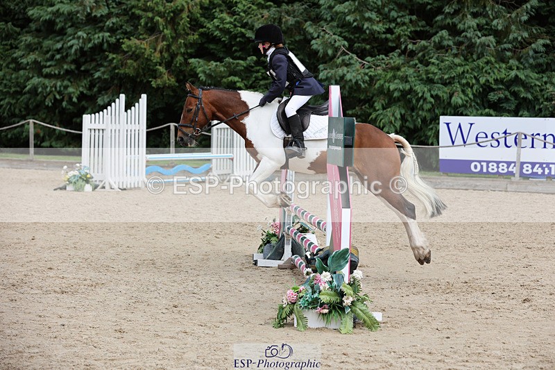 240823X-140242-18151 - 70cm R1 13.45 to 15.30