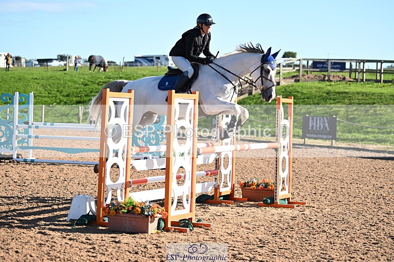 240912A-092155-00126 - Cls 1 Snr 1.05m & 1.10m Open