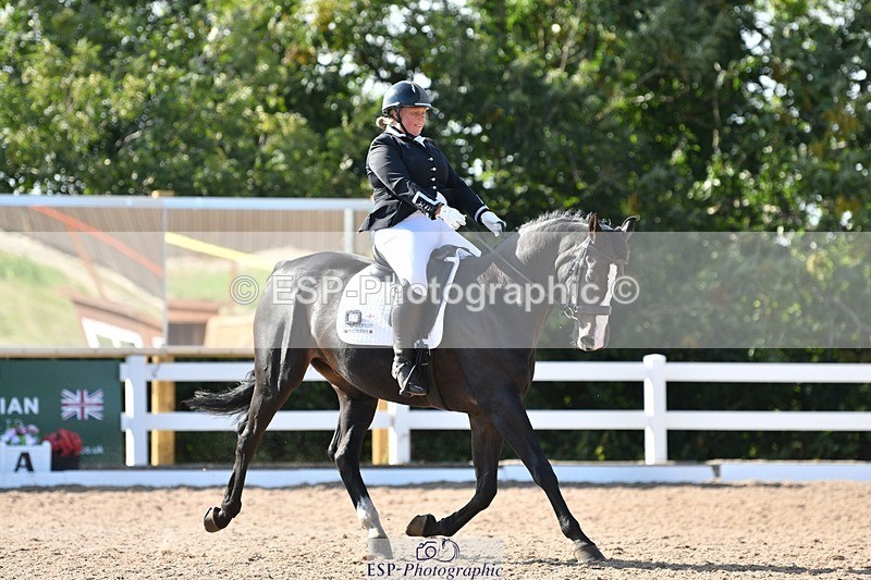 250906-155731-04511 - 057-Joanna.JohnsRockoko