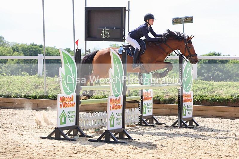 3E7A1307 - Class 14: Senior 1.15m Open