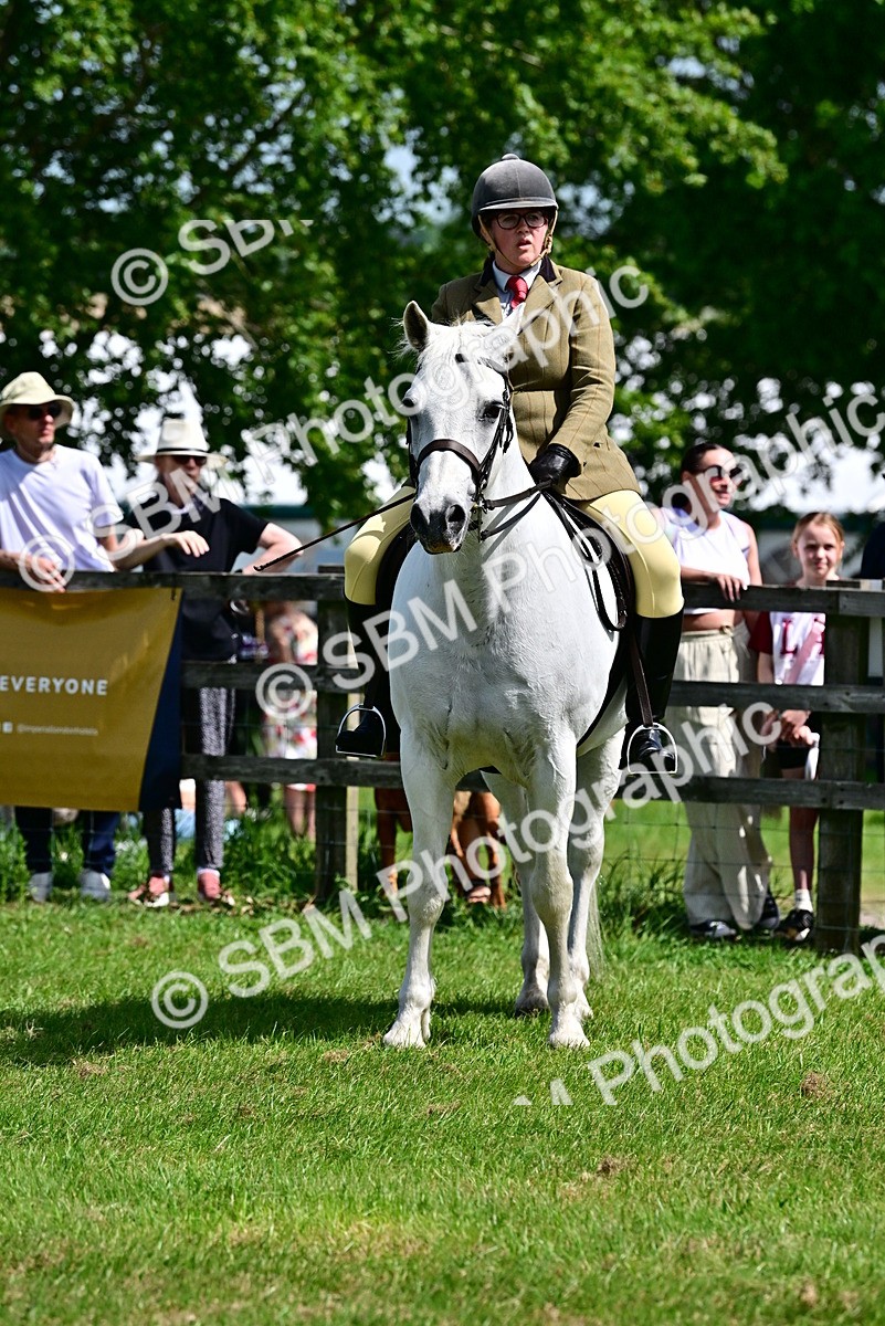 SBM_03763 - Class 58 - TSR  Ridden Veteran Amateur of the year