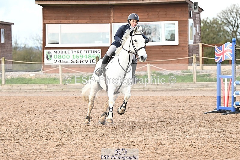 250416-095836-00168 - Cls 1 British Novice and 90cm