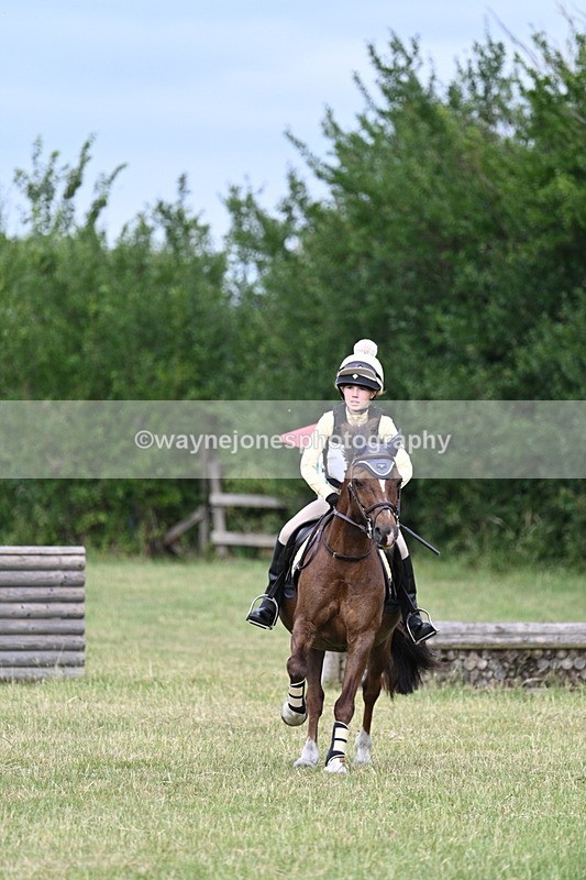 WJ7_4878 - 60cm XC Time 09:58 to 10:16