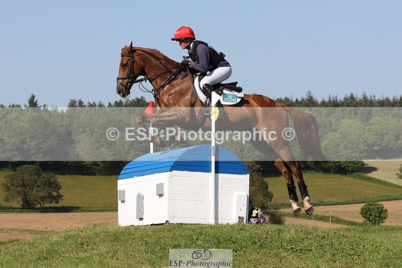 230527-164933-13154 - 113-I'M_A_WONDER-Rosie_Fry-XC