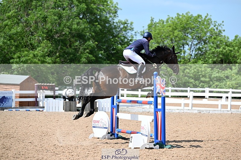 240605A-144244-00781 - Cls 4 Newcomers and 1.10m Open