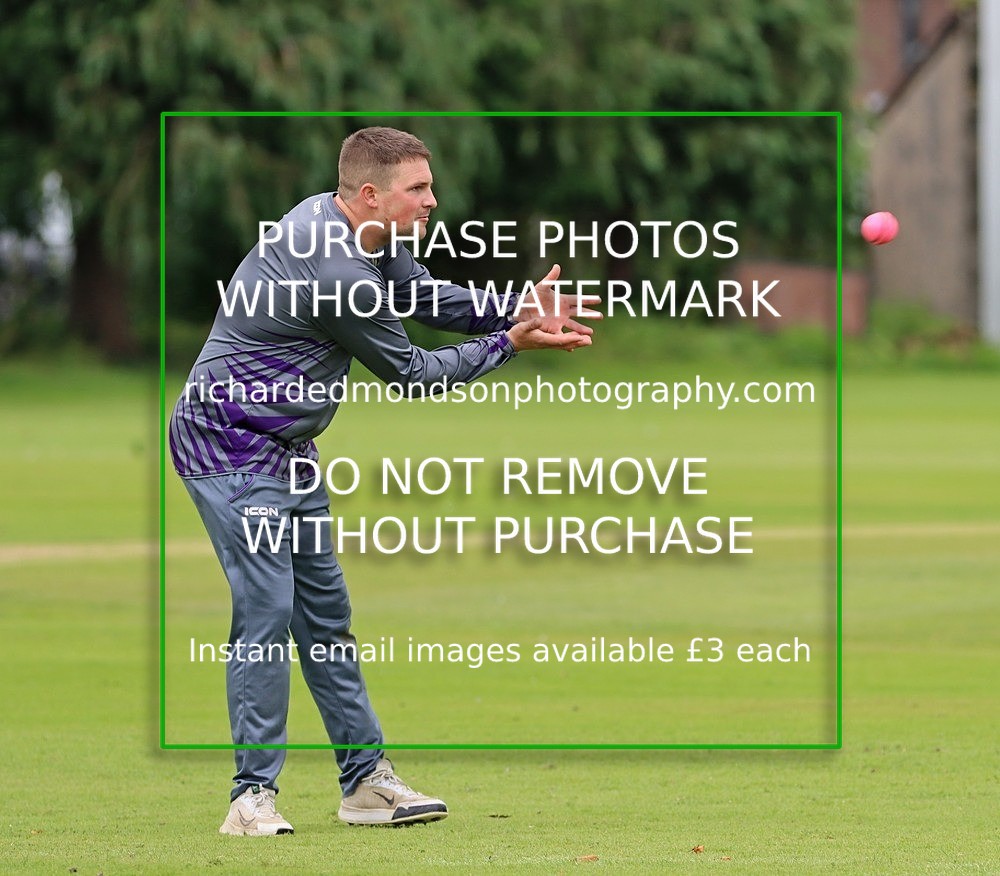 IMG_3437 - Kendal vs Longridge 40 Over Cup 1/4 Final (4/8/24)