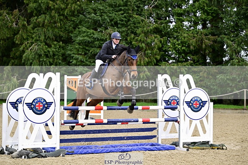 260214A-154155-01327 - 5 Newcomers and 1m 10 Open