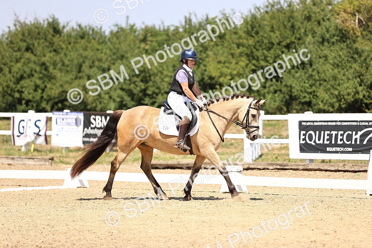 SBM_004085 - Intro 2
