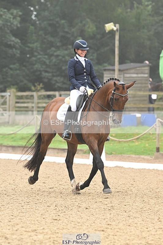 240811-094432-04859 - 129-Chloe.Dawes-Femma.Lijbra