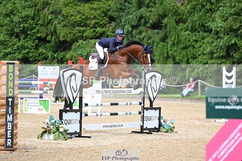 240525-152916-17752 - 449-REDFIELD_FYRE-Cassie_Sanger