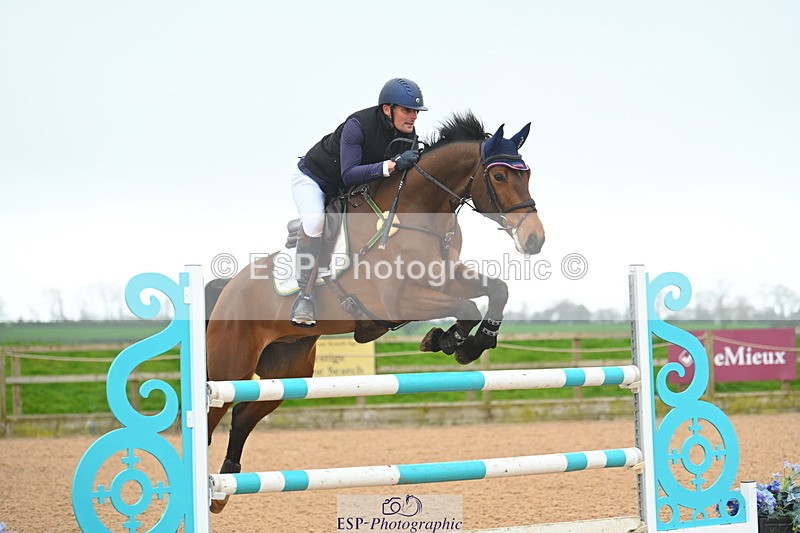 240316A-123339-03471 - Cls 15 Snr Foxhunter