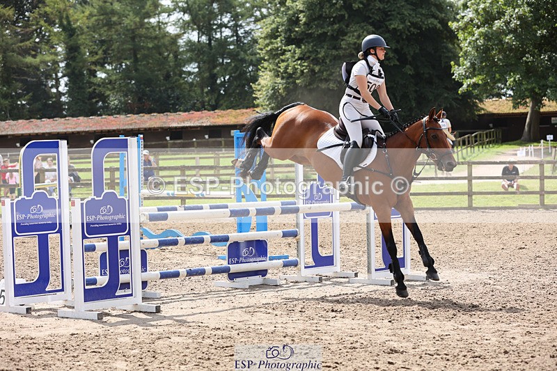 240804-121442-13082 - 508-Miya_Johns-BOWHAYLANDS_SKYFALL