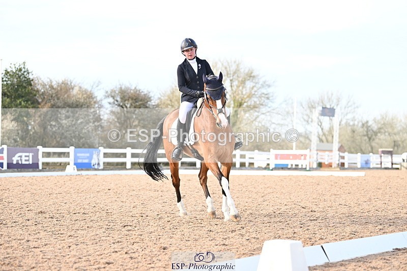 240324A-160812-04755 - Novice 28, 15.33 to 16.15