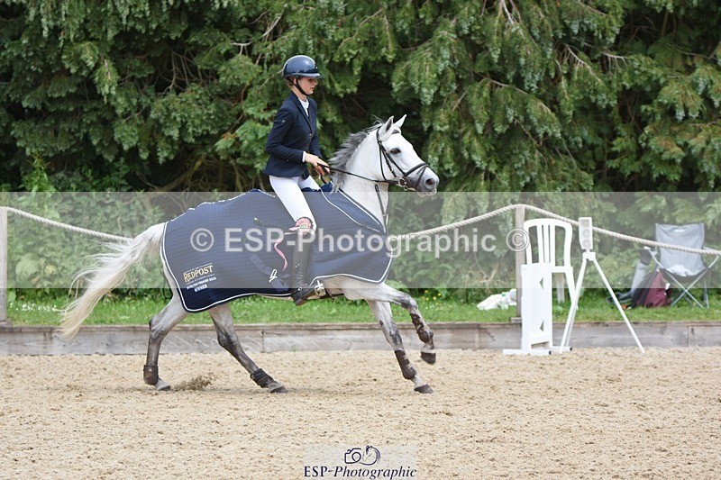 230618-144322-12689 - Cls 20 Pony Foxhunter 2nd R Jump Off's and Pres