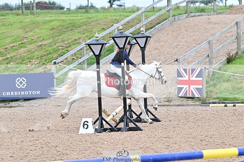 240813-160251-00143 - Clear round & 60cm