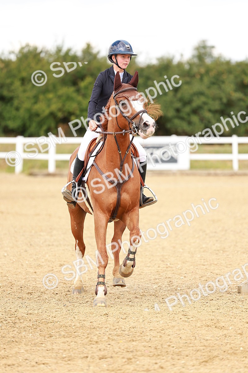 SBM_006903 - Class 4 - Senior British Newcomers - 1.10m