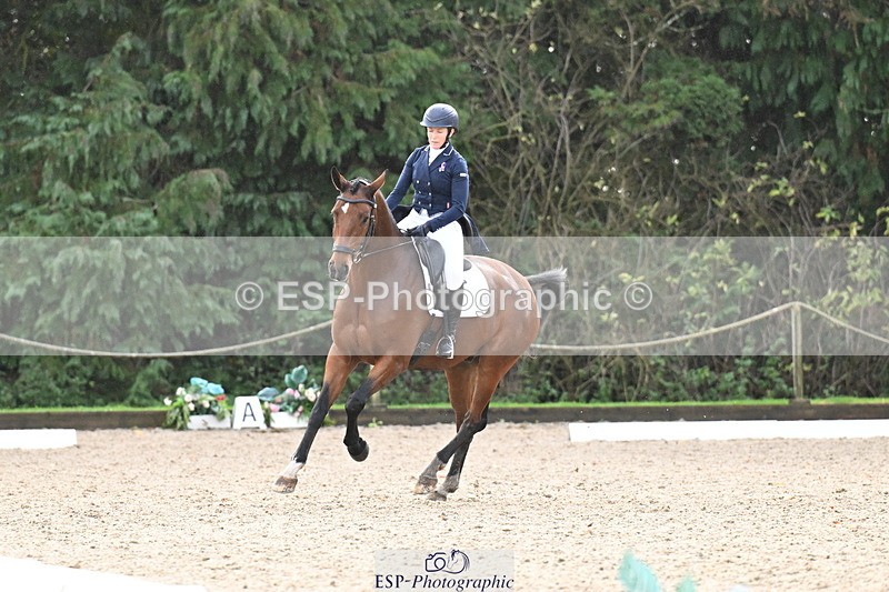 251023A-141436-05476 - B-149-Kate.Rowe
