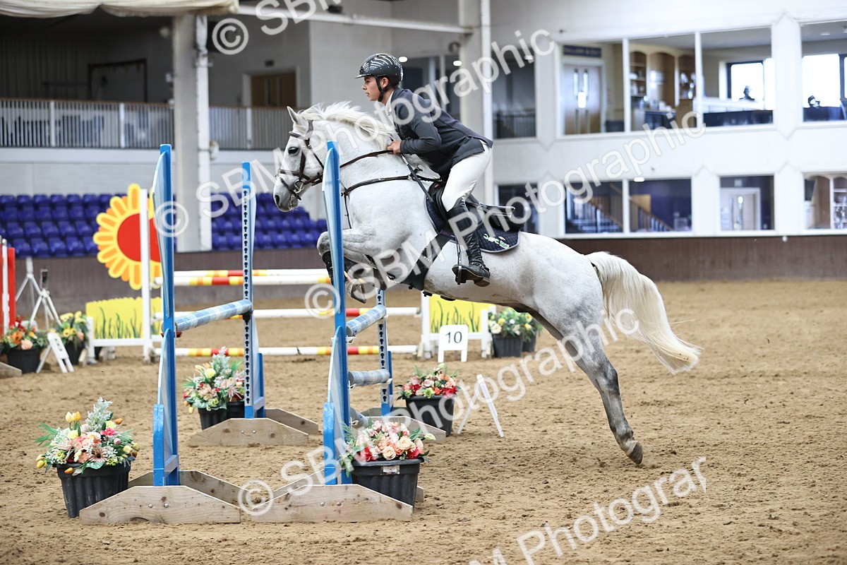 SBM_003053 - Class 13 - Blue Chip Pony Newcomers 1.00m Open