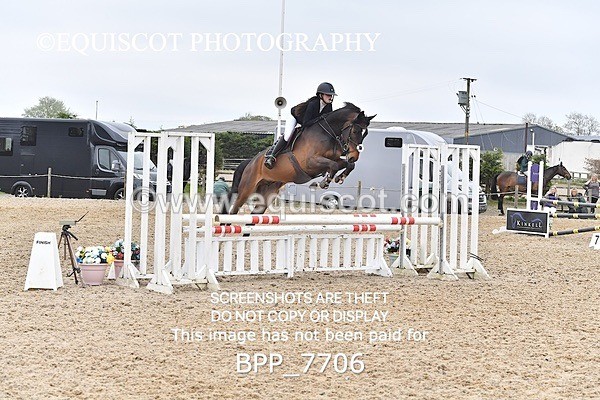 BPP_7706 - CLASS 14 SAT Senior BritiNovice/ 90cm Open