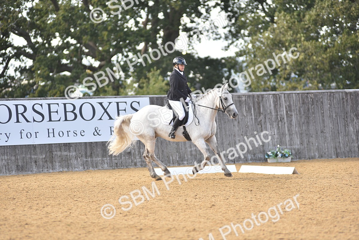 SBM_24335 - D4 - Small Tour Championship Intro 4