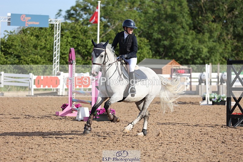 240629A-075456-02307 - Cls 16 British Novice and 80cm Open