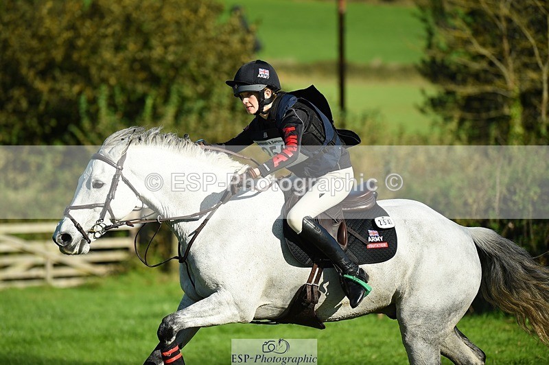 231022-113358-25881 - 254-WESTERN.OCALA-Charlotte.Keers-XC