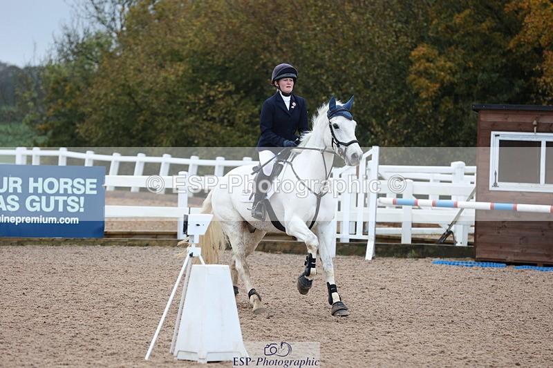 231112A-093125-02942 - Cls 17 Blue Chip Novice Winter Qualifier