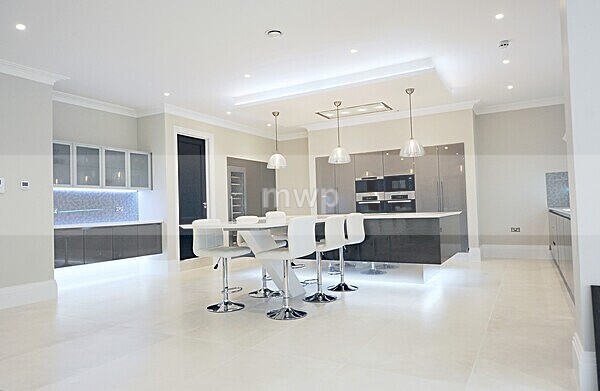 Paul Marazzi -Sunnngdale 120 - Property Photography/Houses, Flats