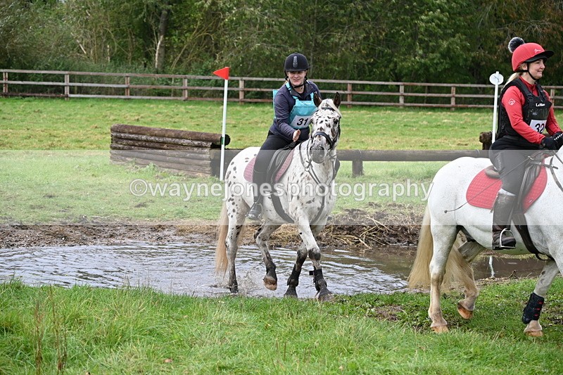 WJ6_4143 - Time at Photographer 11:48 to 11:56