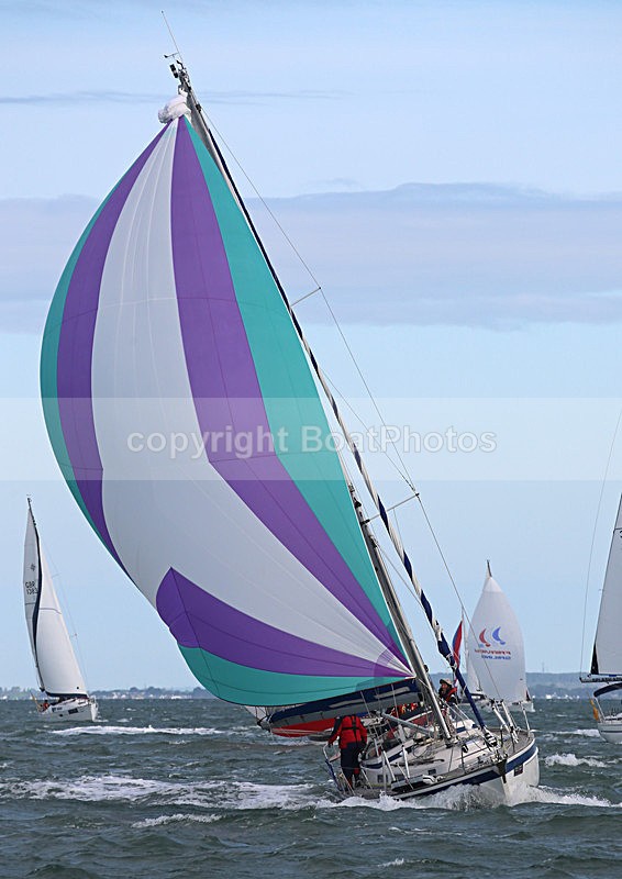 130601 GBR2718L WT7A7865 - ROUND THE ISLAND RACE - 1st June 2013
