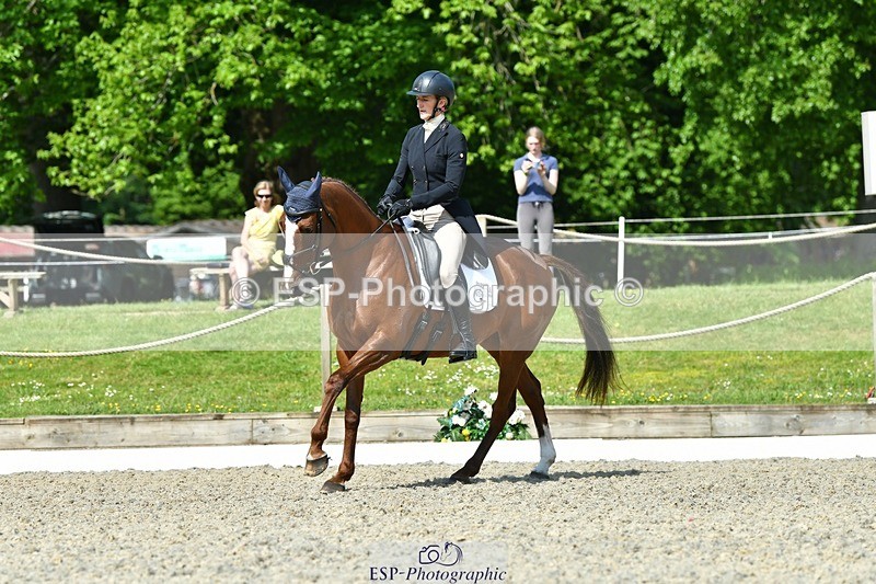 230525-102128-03878 - 410-CHILLIS_GEM-Sarah_Gairdner-DR