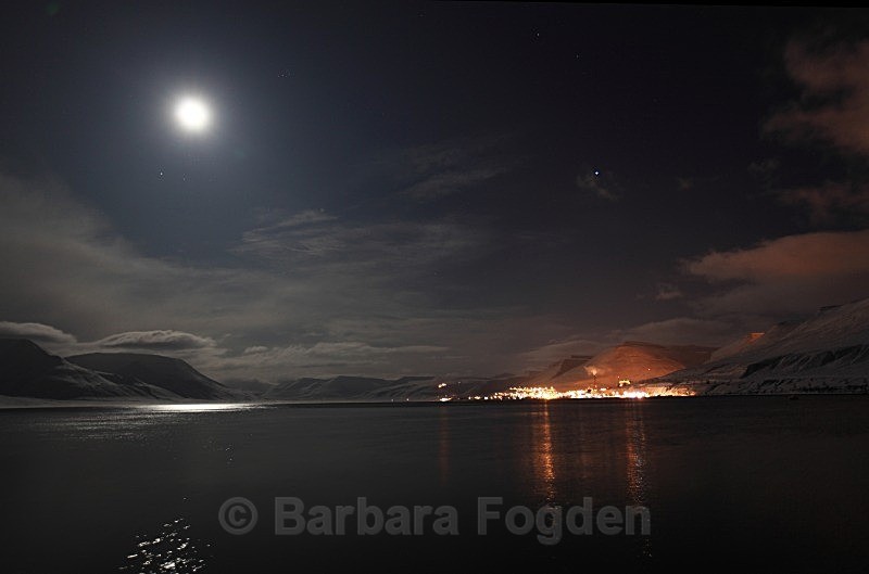 Longyearbyen and Adventfjorden 2789 - Polar night