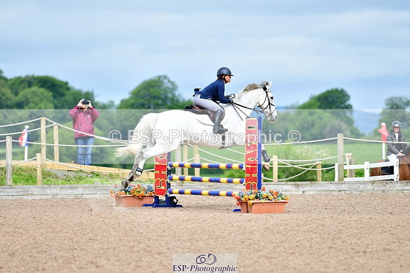 240523A-095117-00105 - Cls 9 British Novice and 90cm Open