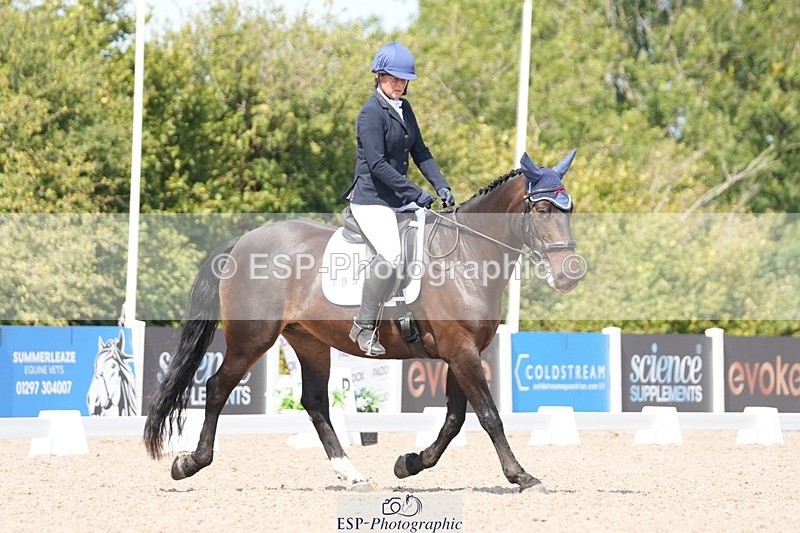 250817-131629-09630 - 195-Jacqui.BoltMocha.Fountain