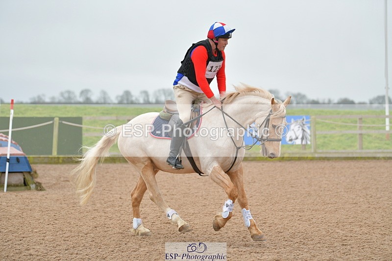 240203A-102832-00122 - 70cm