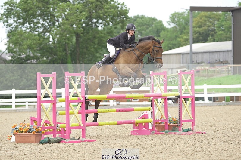 230810A-134230-02495 - Cls 4 1.05m Amateur Quali