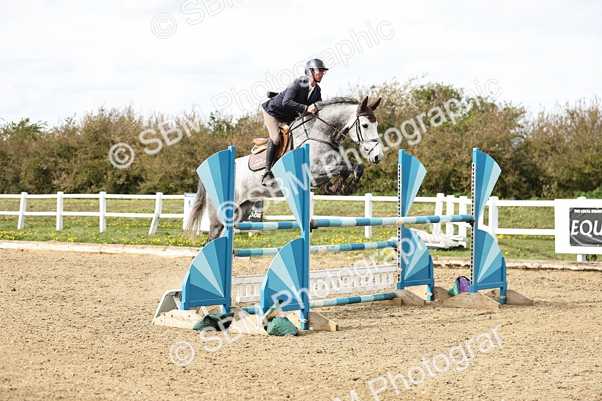 SBM_001432 - Class 5 -Senior Foxhunter - 1.20m