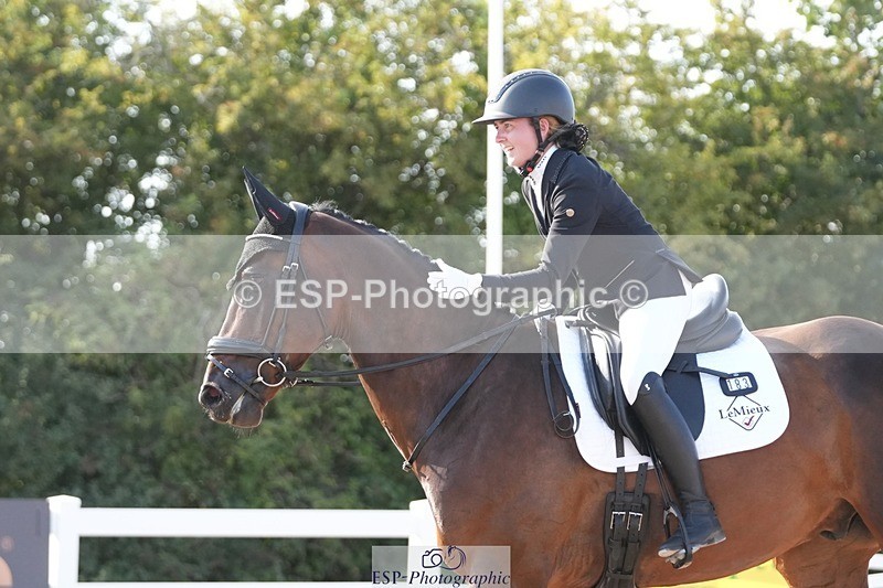 250817-165900-11803 - 183-Sophie.CollinsMr.Banks