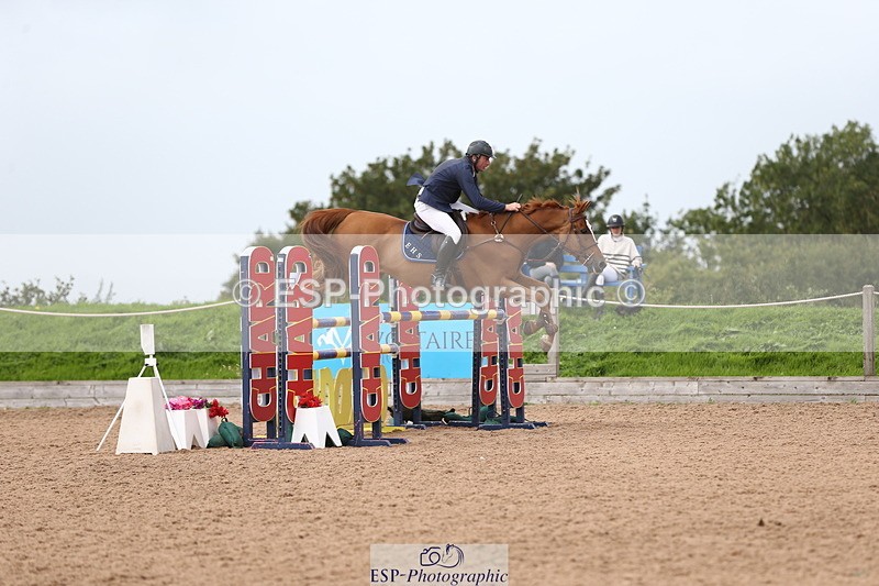 230812A-121201-08792 - Cls 32 Foxhunter