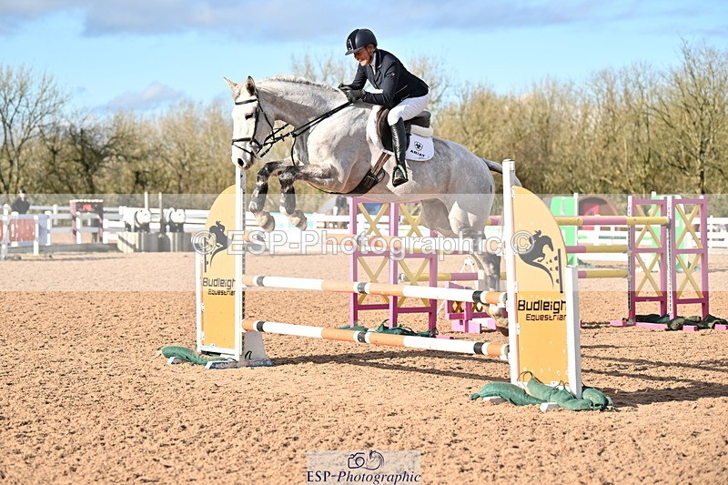 240224A-152707-04132 - Cls 15 Foxhunter and 1.20m Open