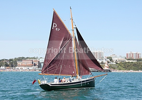 090530 ESSIE MAY IMG_6151 - Sailboats - monohull