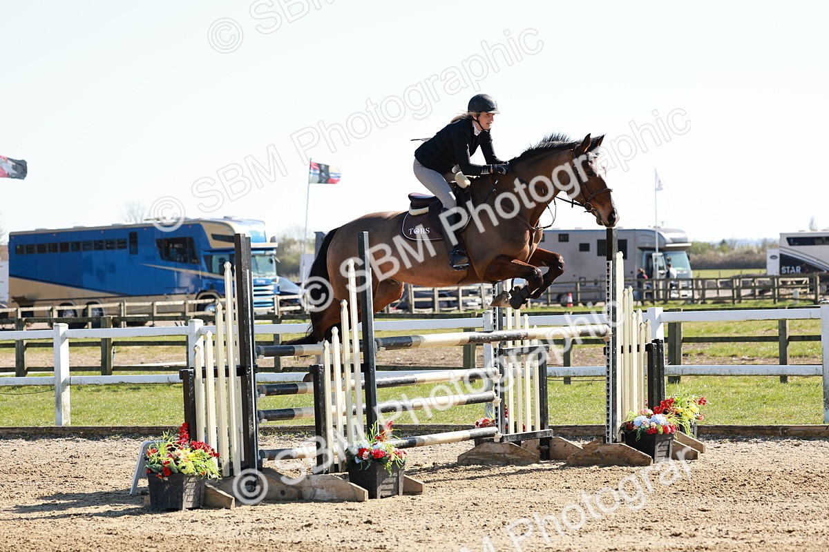 SBM_004927 - Class 18 - Senior Foxhunter - 1.20m