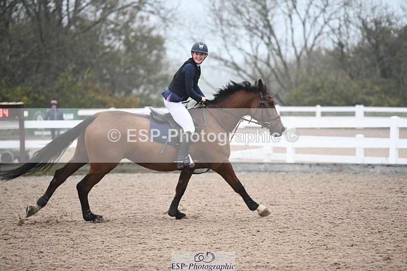 241103A-111907-07753 - SUN Cls 21 Snr Newcomers and 1.10m Open